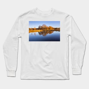 Leg of Mutton Pond in Richmond Park Long Sleeve T-Shirt